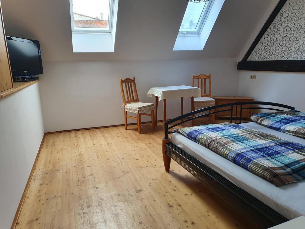 Casa Zara Lägenhet Mörbisch am See Exteriör bild